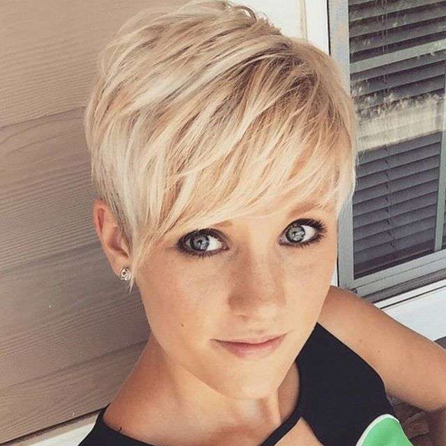 40+ Chic Short Haircuts: Popular Short Hairstyles for 2020 .