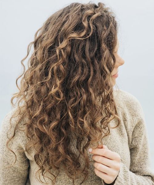 Best Long Curly Hairstyles 2018 to Make You Pretty and Stylish .