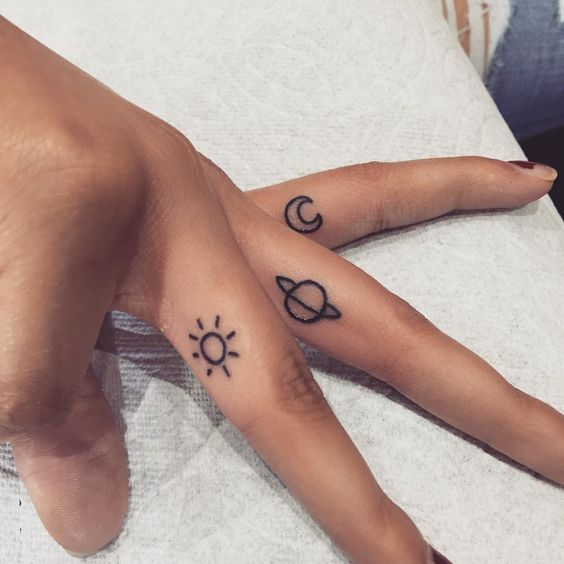 15 Cute Meaningfull Small Tattoos for Girls - Cute Tiny Girly .