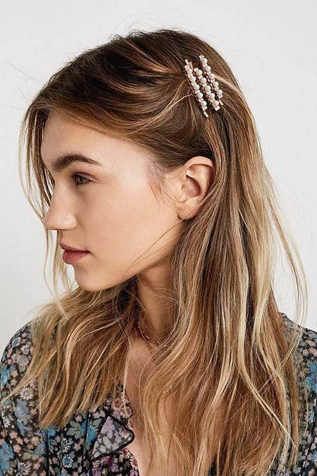 How to Style Hair Clips | Clip hairstyles, Headband hairstyles .