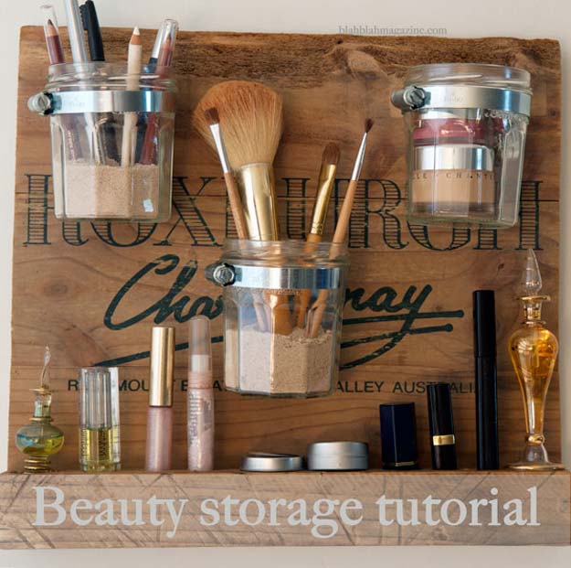 30 Best DIY Makeup Organizing Ide