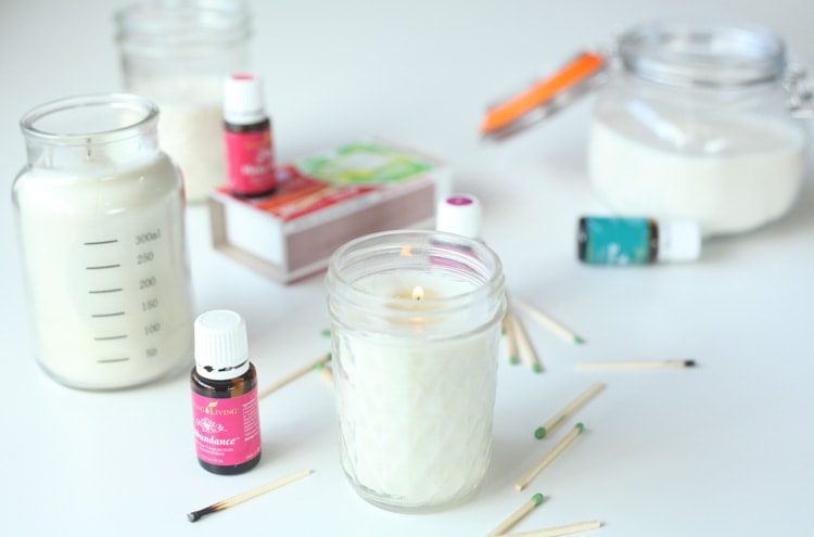 How to Make Scented Candles with Essential Oils {Video + Pos
