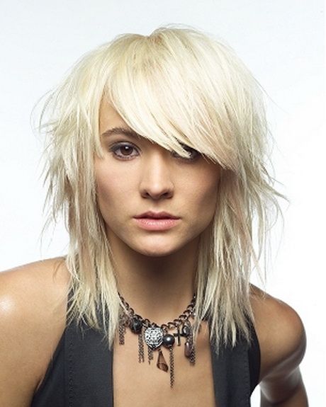 Medium edgy haircuts | Rocker hair, Haircuts for fine hair, Choppy .