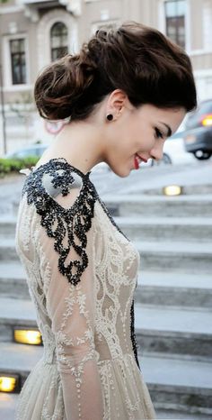 232 Best Long Sleeve Evening Gowns images | Evening gowns, Gowns .