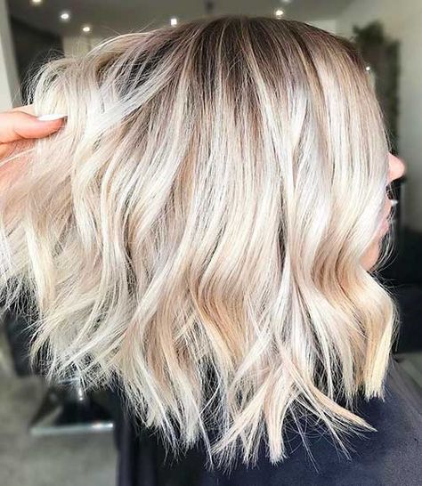 Eye-Catching 23 New Short Blonde Hairstyles | Platin blond ombre .