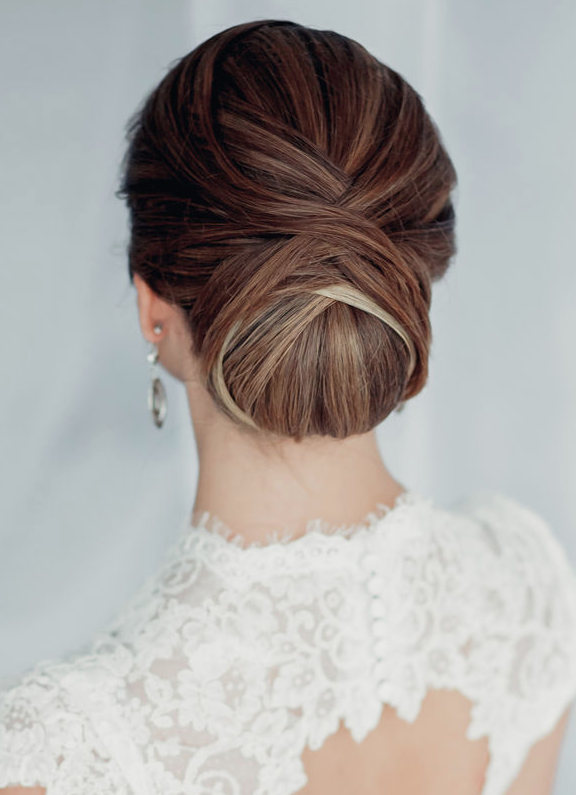 classic wedding brial updo hairstyle ideas #ClassicWeddingIdeas .
