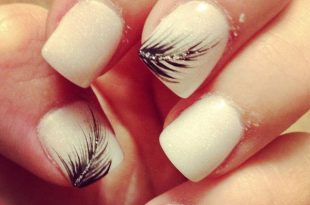 15 Feminine Feather Nail Designs - Pretty Desig