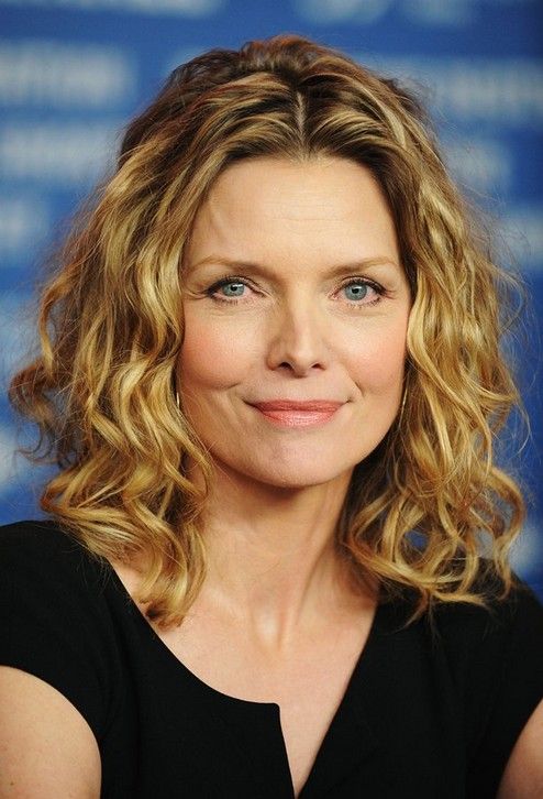 Loose Curly Hairstyle for Women Age Over 50 - Michelle Pfeiffer .