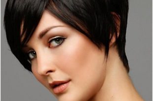 14 Flattering Short Hairstyles for Your Office Look - Pretty Desig
