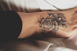 10 Foot Rose Tattoo Designs | Rose tattoo foot, Foot tatto