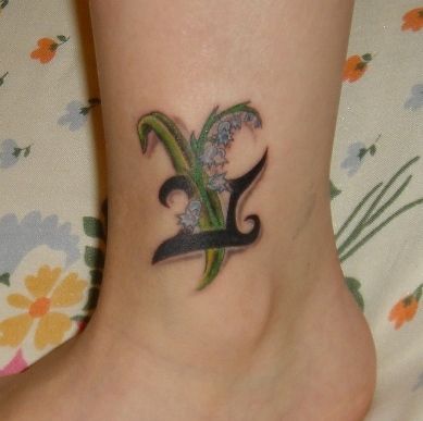 A Gemini Tattoo To Celebrate Individualism | Gemini tattoo designs .