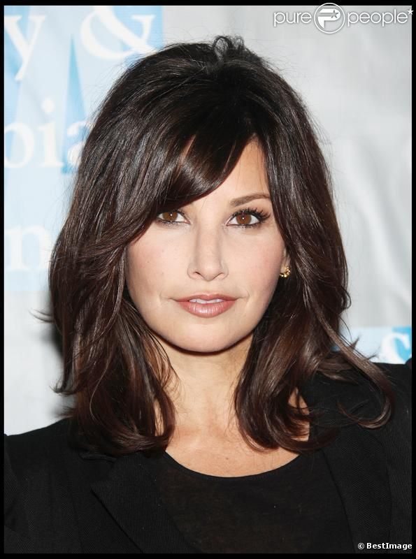 gina gershon hairstyles - Google Search | Hair lengths, Medium .