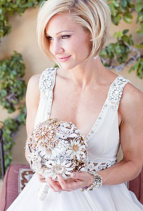 Wedding Hairstyles for Brides with Short Hair | Bob wedding .