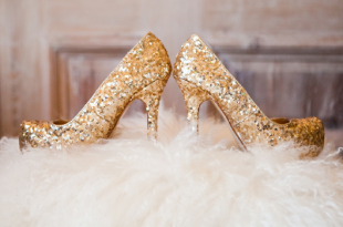 15 Photos of Sparkly Shoes for a Glamorous Party Lo