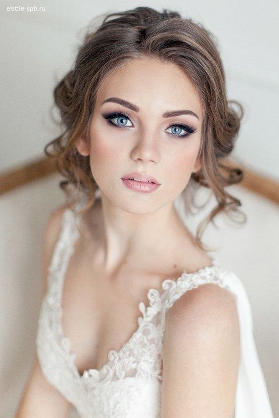 45 Glamorous Wedding updos for long and medium hair – CircleTre