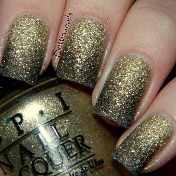 16 Gold Nails for You to Shine - Pretty Desig