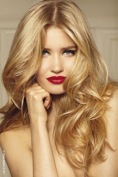 Fascinating Golden Curls for Romantic Women - Pretty Desig