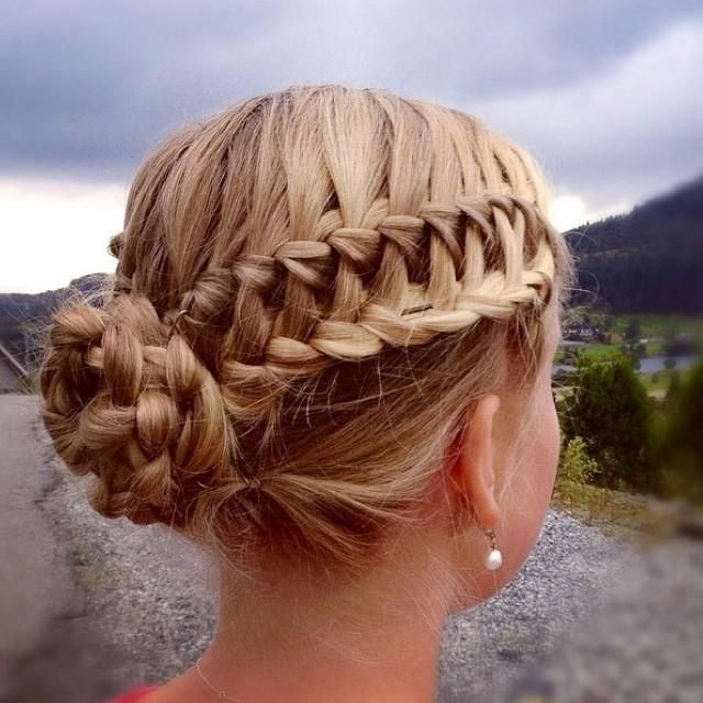 22 Great Braided Updo Hairstyles for Girls - Pretty Desig