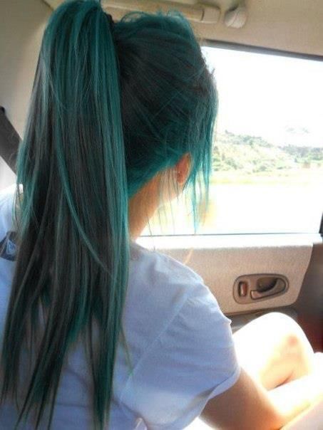 17 Great Blue Hairstyles | Hair Colors | Green hair, Dye my hair .