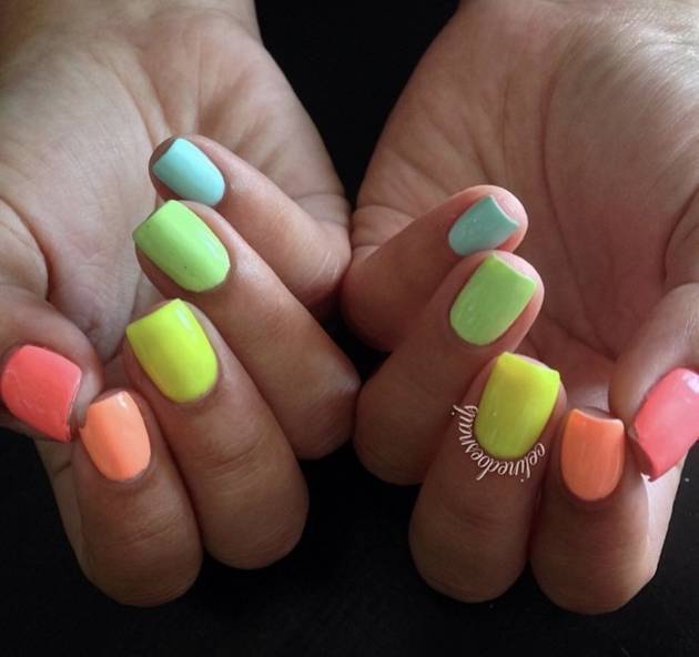 20 Rainbow Nail Art Designs For Colorful Souls | CafeM