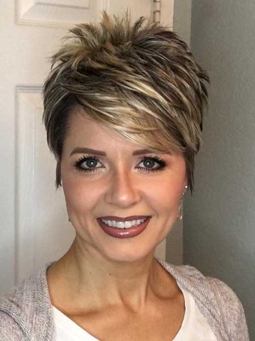 Chic Short Haircuts for Women Over