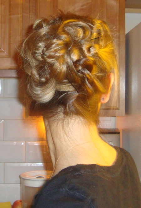 The Knotted Updo (Hair Style Tutorial) » Penelopes Oas