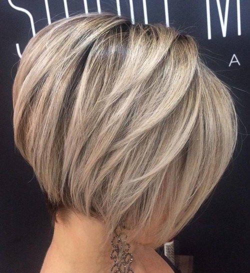 10 Stylish Short Hair Cuts for Thick Hair 20