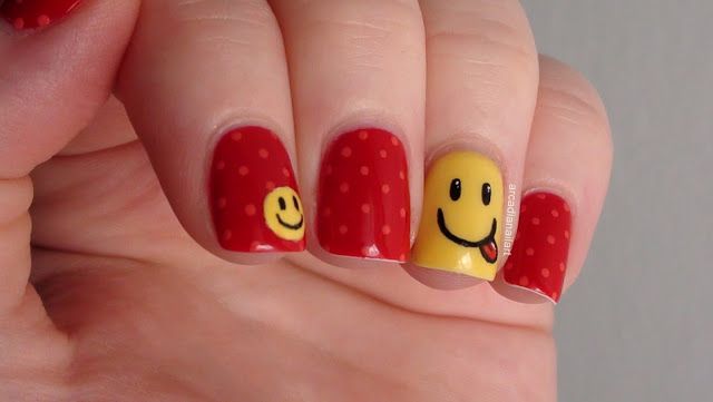Smiley Face Nail Art Tutorial | Nail art for girls, Simple nail .
