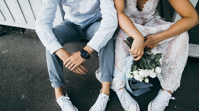 How Much Does an (Average) Wedding Cost? - Money Under