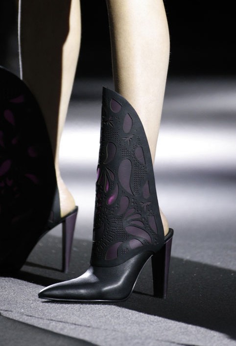 5 Ingenious Boot Trends Inspired From New York Fashion Week .