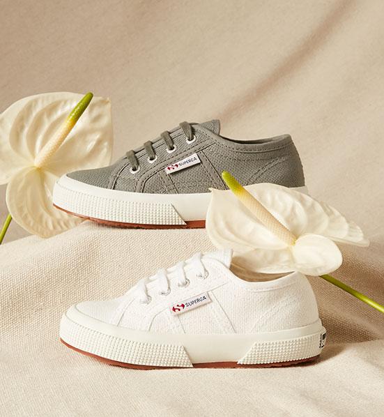 Women's, Mens & Kids Fashion Sneakers & Shoes l Superga U