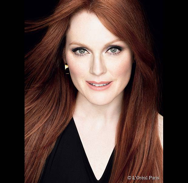 Julianne Moore Inspired Hairstyles for Women in Their 5