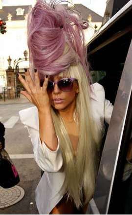 15 Interesting Lady Gaga Hairstyles - Pretty Desig