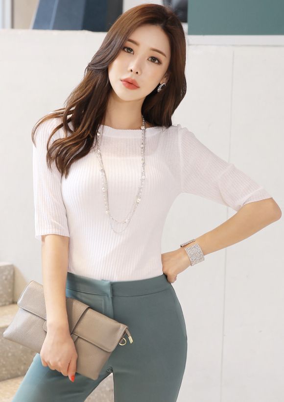 Boat Neck Half Sleeve Knit Tee in 2020 | Stylish work outfits .