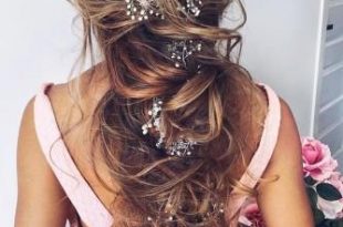 Essential Guide to Wedding Hairstyles For Long Hair | Wedding Forwa