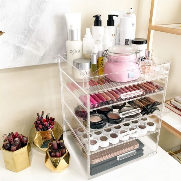 Makeup Organizers And Storage Ideas For Makeup Junkies | Acrylic .
