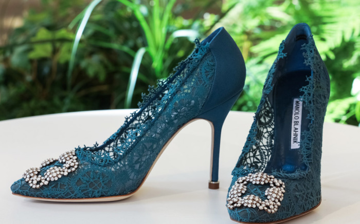 7 Fun Facts About Manolo Blahnik's Famous Sex and the City Heels .
