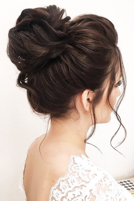 15 Beautiful High Bun Wedding Updo Hairstyles | Peinados para boda .