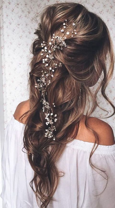 48 Messy Bridal Hair Ideas For Effortlessly Chic Brides | Rustic .