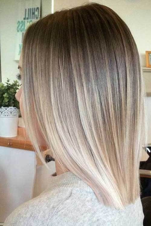 15 Must-See Straight Hairstyles for Short Hair: #3. Ombre Blonde .