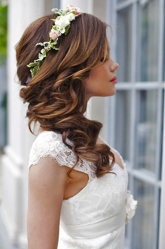 Bridal Hairstyle Inspiration. Love this style, all the hairs on .