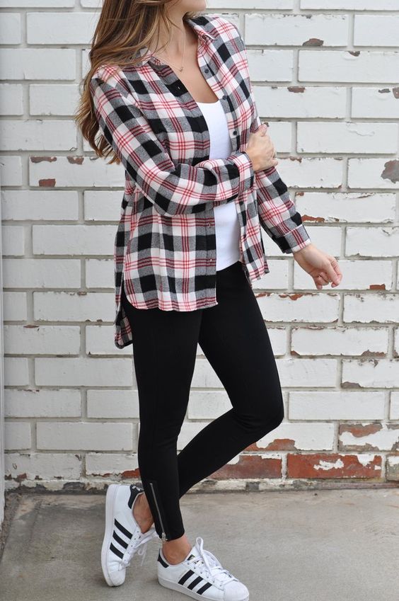 25 Chic Looks That Will Make Him Want You | Flannel outfits .