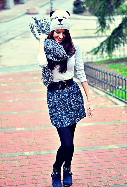 8 Fabulous Outfit Looks With Flat Boots for Winter - Pretty Desig