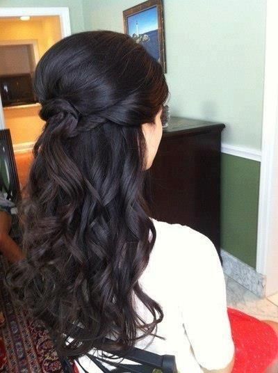 16 Overwhelming Half Up Half Down Wedding Hairstyles | Kapsel .