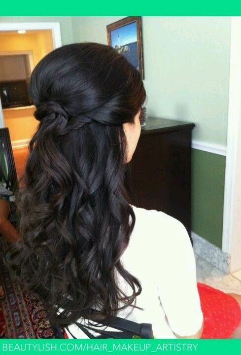 16 Overwhelming Half Up Half Down Wedding Hairstyles | Half up .