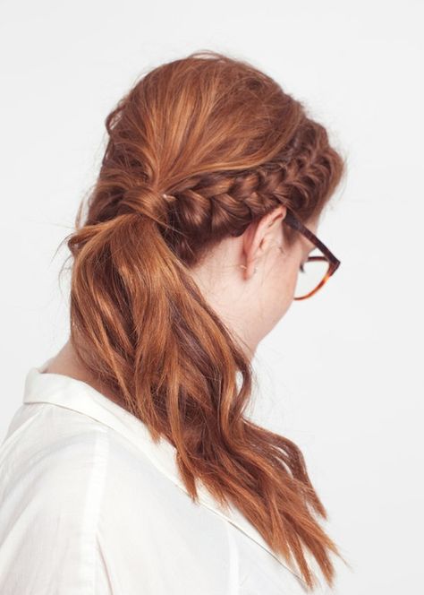 23 Easy Office-Appropriate Hairstyles That Take No Time at All .