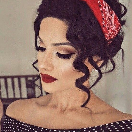 7 Fabulous Pinup Hair Tutorials to Look beyond Gorgeous .