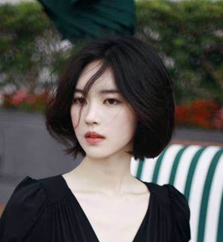 Popular Short Hairstyles for Asian Girls