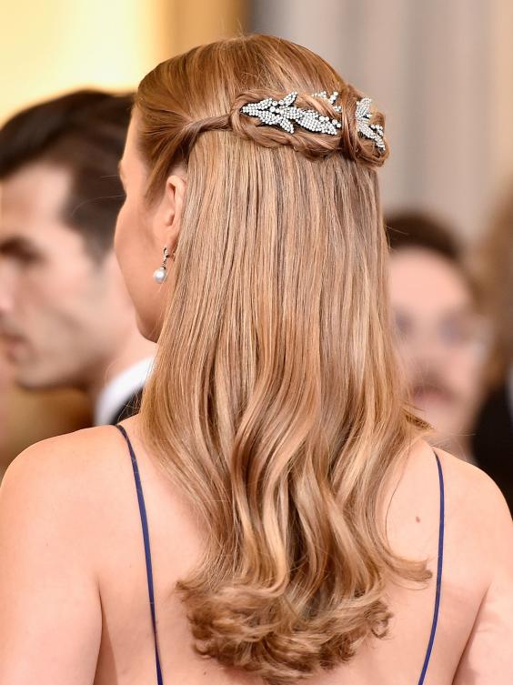 10 Best Oscar Updo Hairstyles Of All Time | Pretty-Hairstyles .