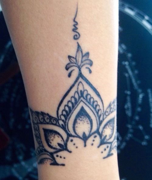 Pretty Wrist Tattoo